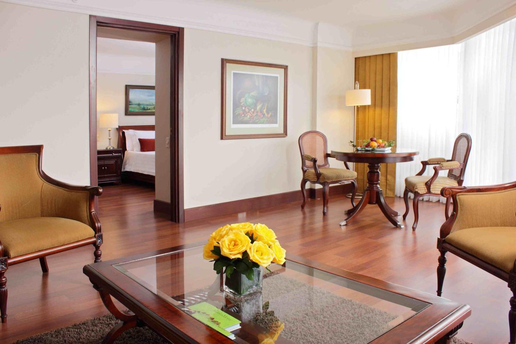 Hotel Estelar La Fontana Bogotá Exterior foto Suite at the InterContinental Hotel, Addis Ababa